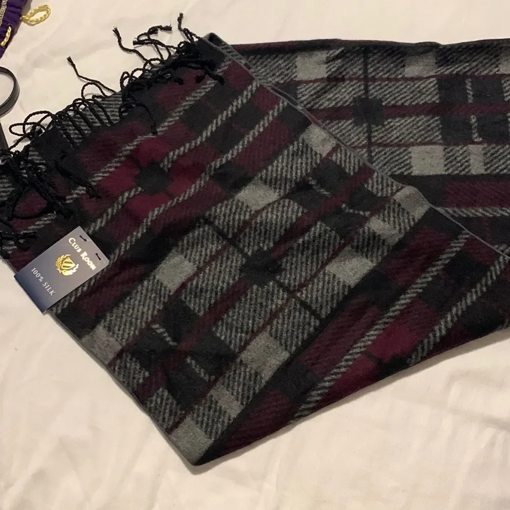 NWT Men’s Club Room Silk Scarf Size ~12*~40